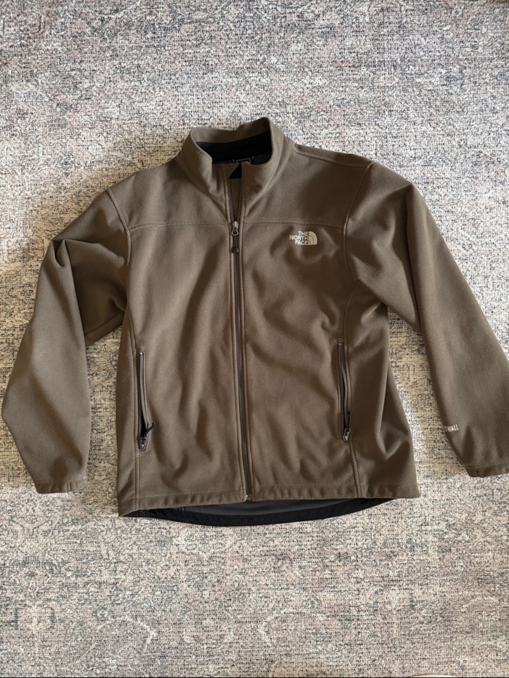 The North Face Men’s Olive Brown Lightweight Fleece Jacket